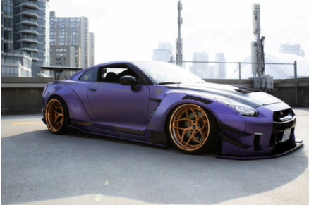 A “tokyo drift” style sports car